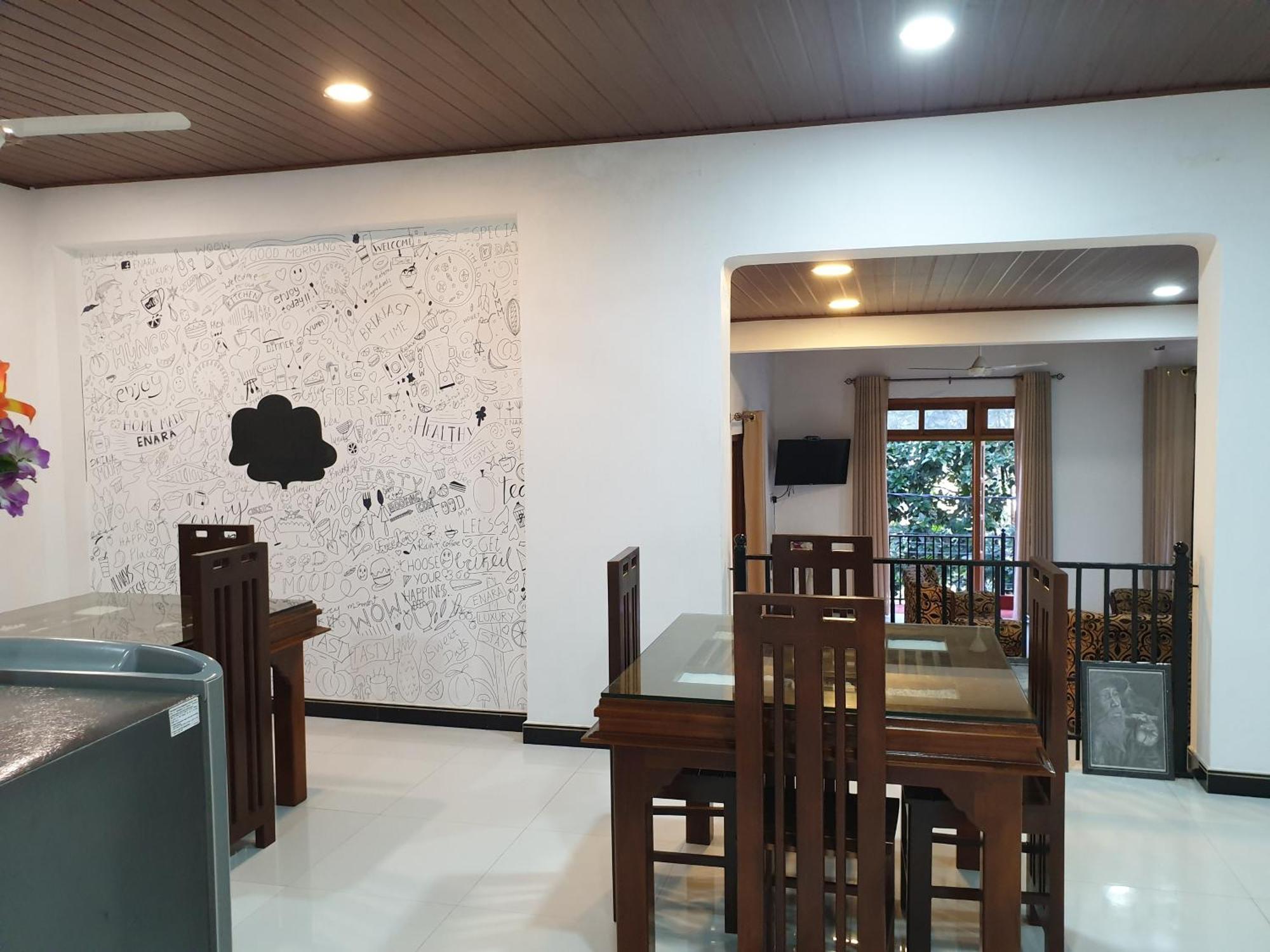 Enara Luxury Stay Katugastota Exterior photo